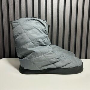 Rei cabiniste down booties slippers grey black